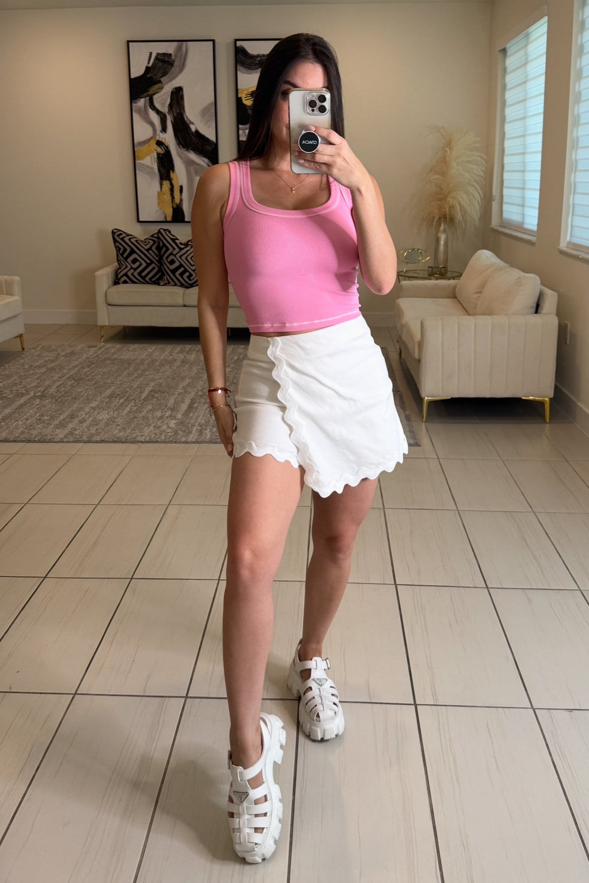 Sweet Edge White Short