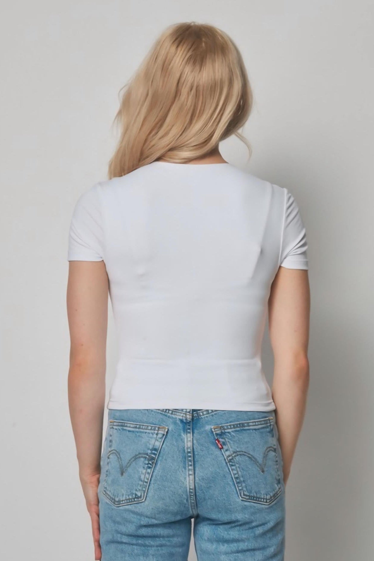 Minimalist Scoop Basic Top