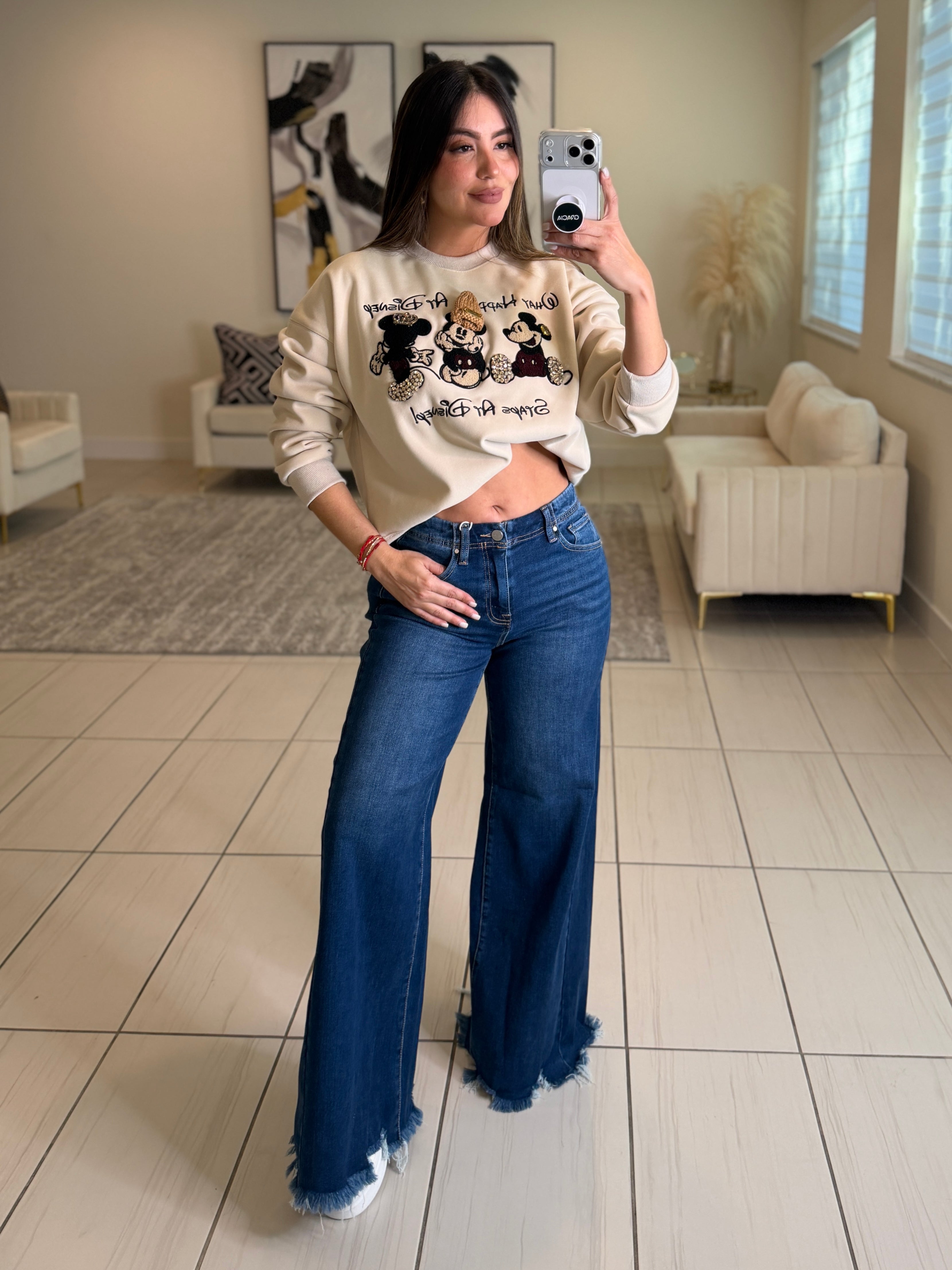 Discreet Ripped Blue Denim Pants