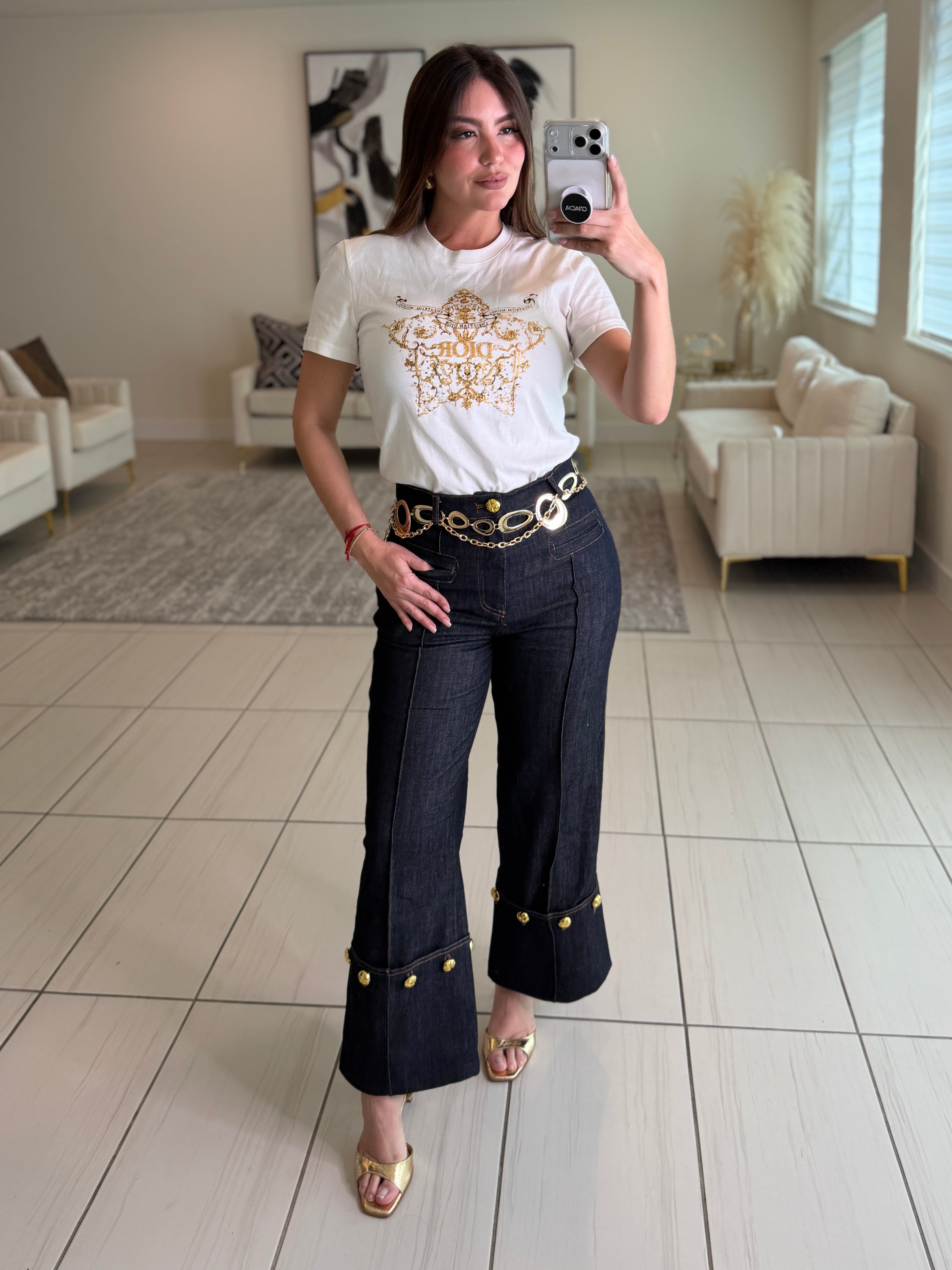 Iconic Gold Details White Tshirt