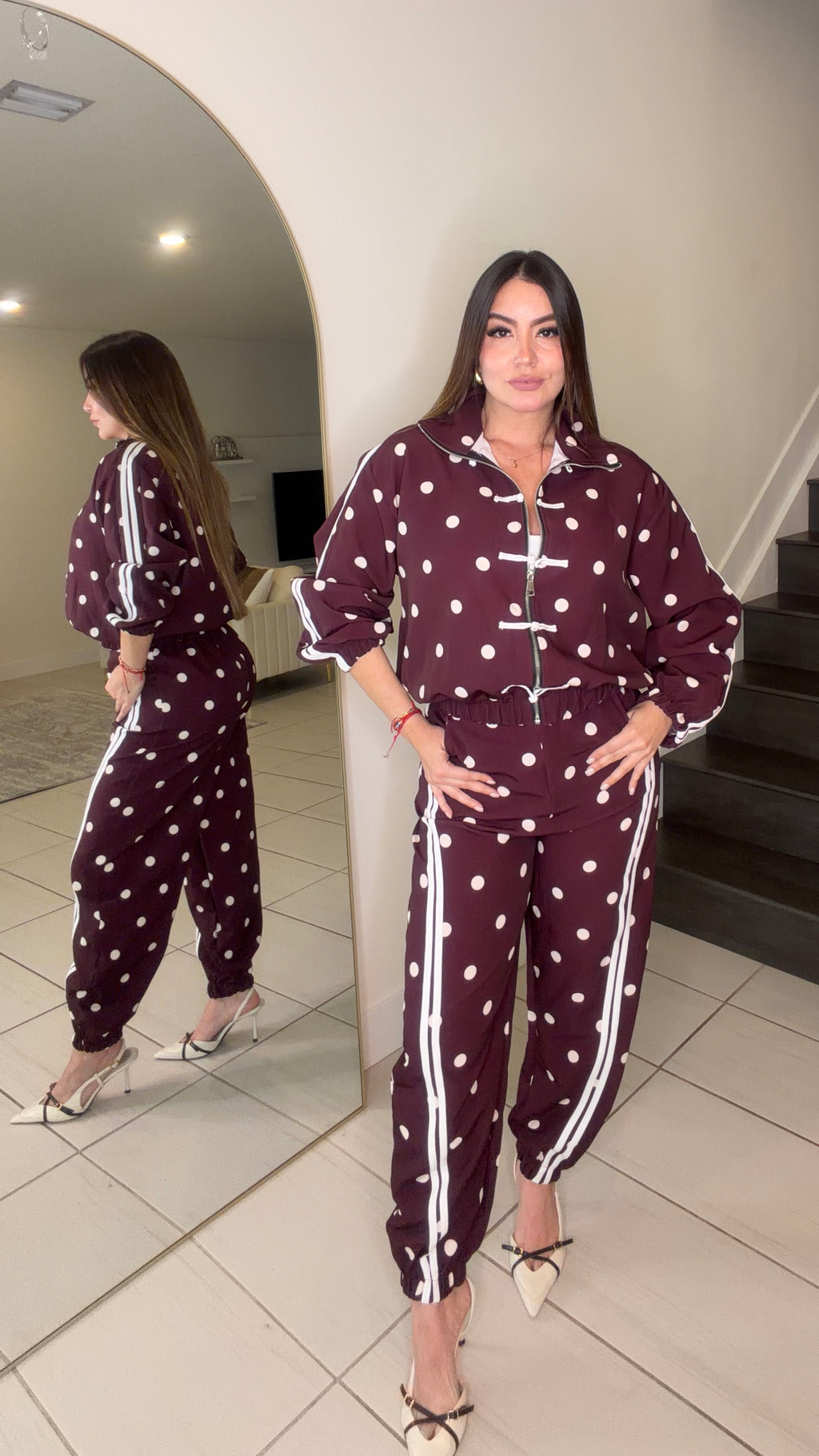 Oriental Polka Muse Burgundy Set