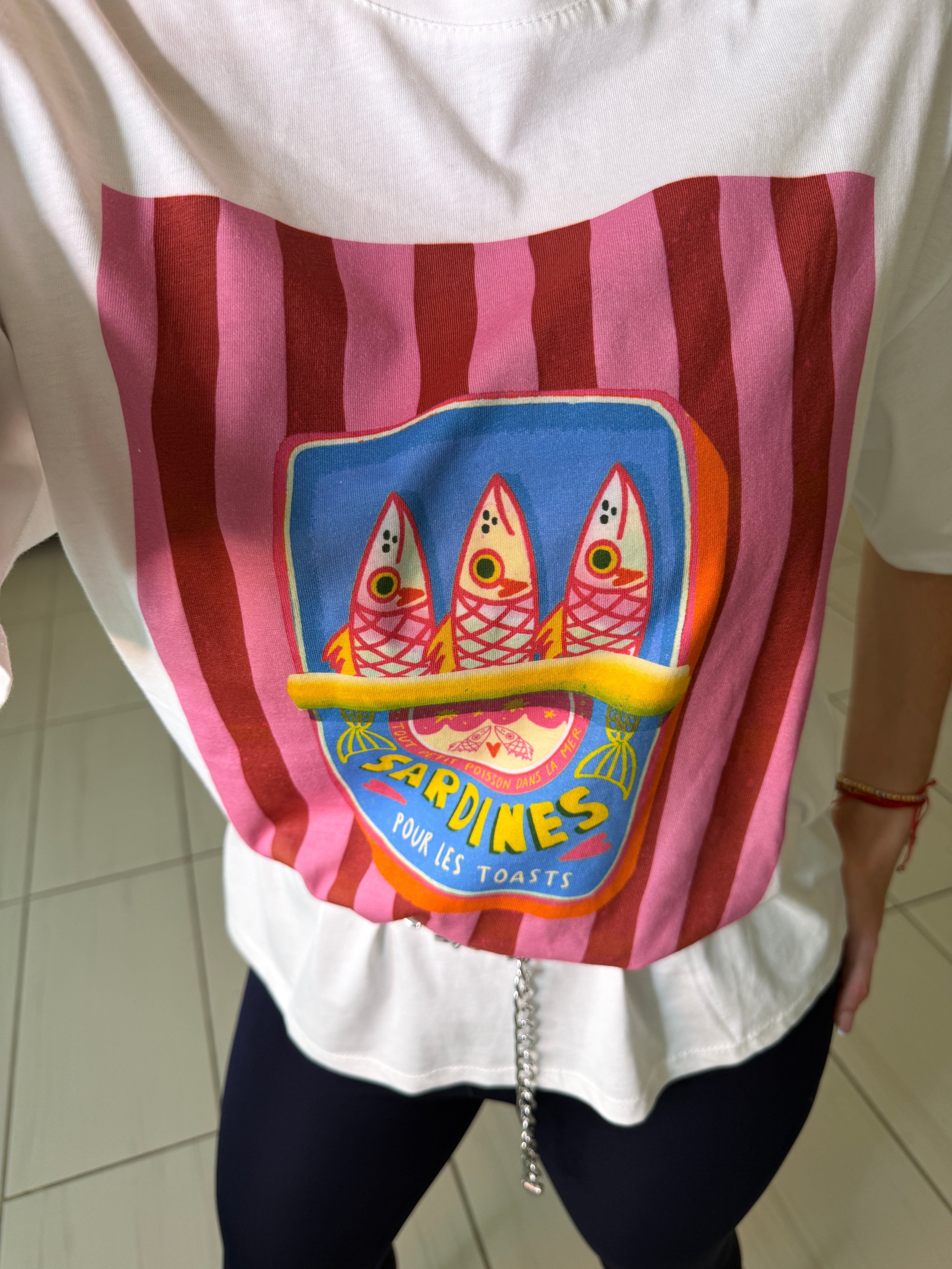 Chic Sardines White Tshirt