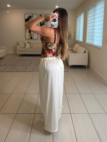 Rogue Muse White Balloon Pants