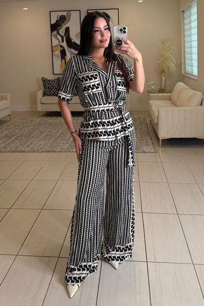 Modern Motion Black Pant Set