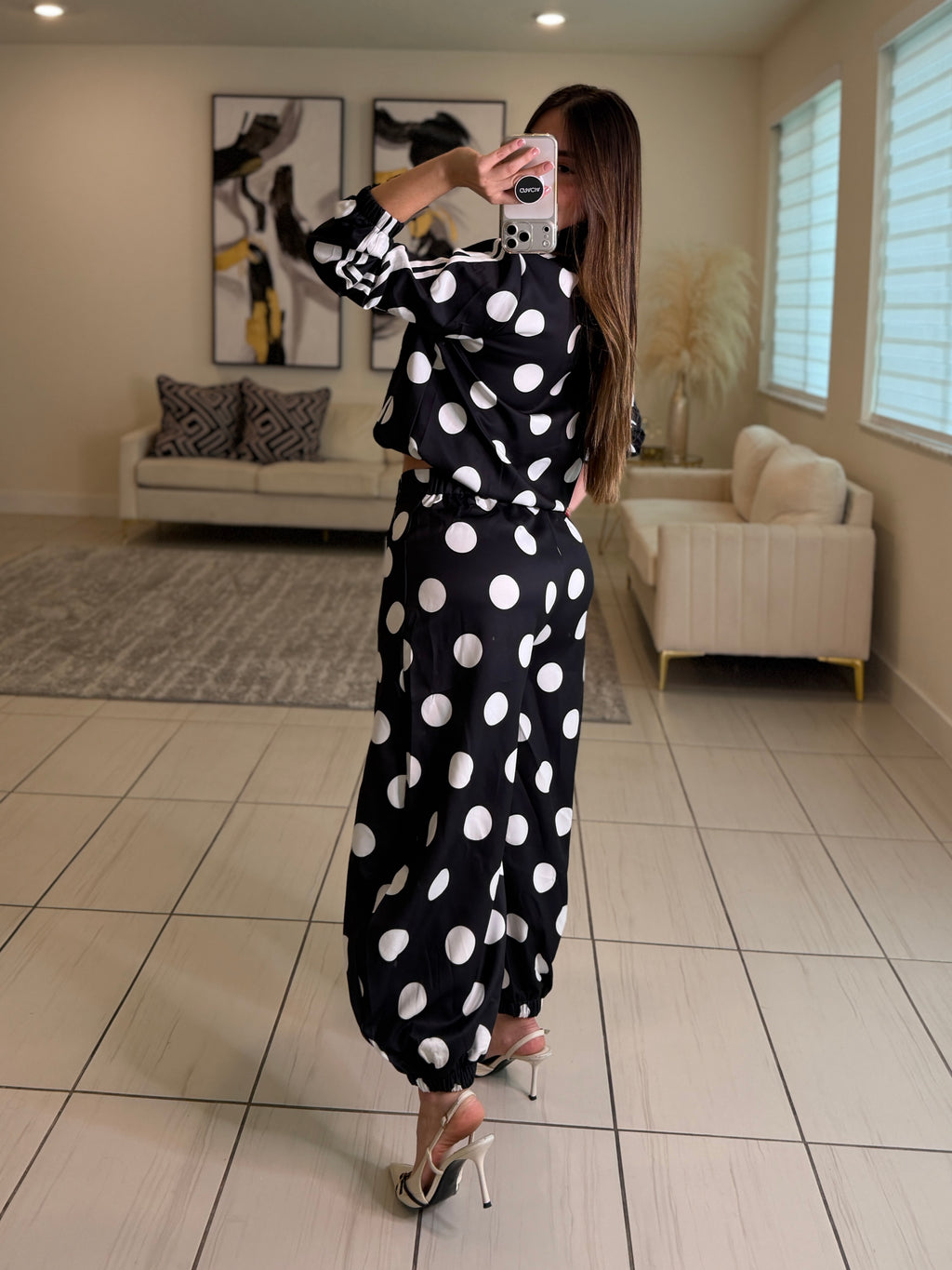 Oriental Polka Muse Black Set
