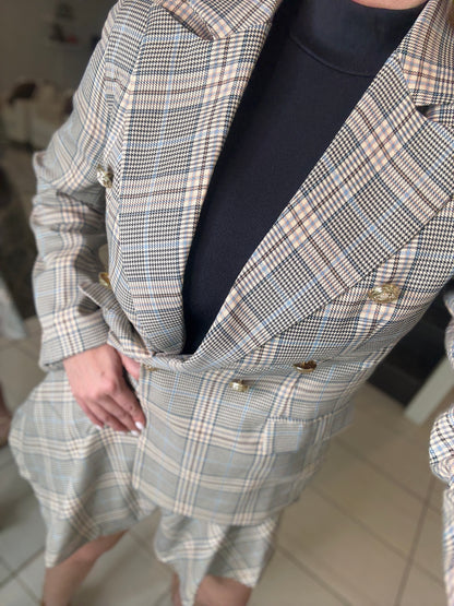 Elite Standard Plaid Short Set