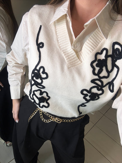 Parisian Stroll Beige Long-Sleeved Top