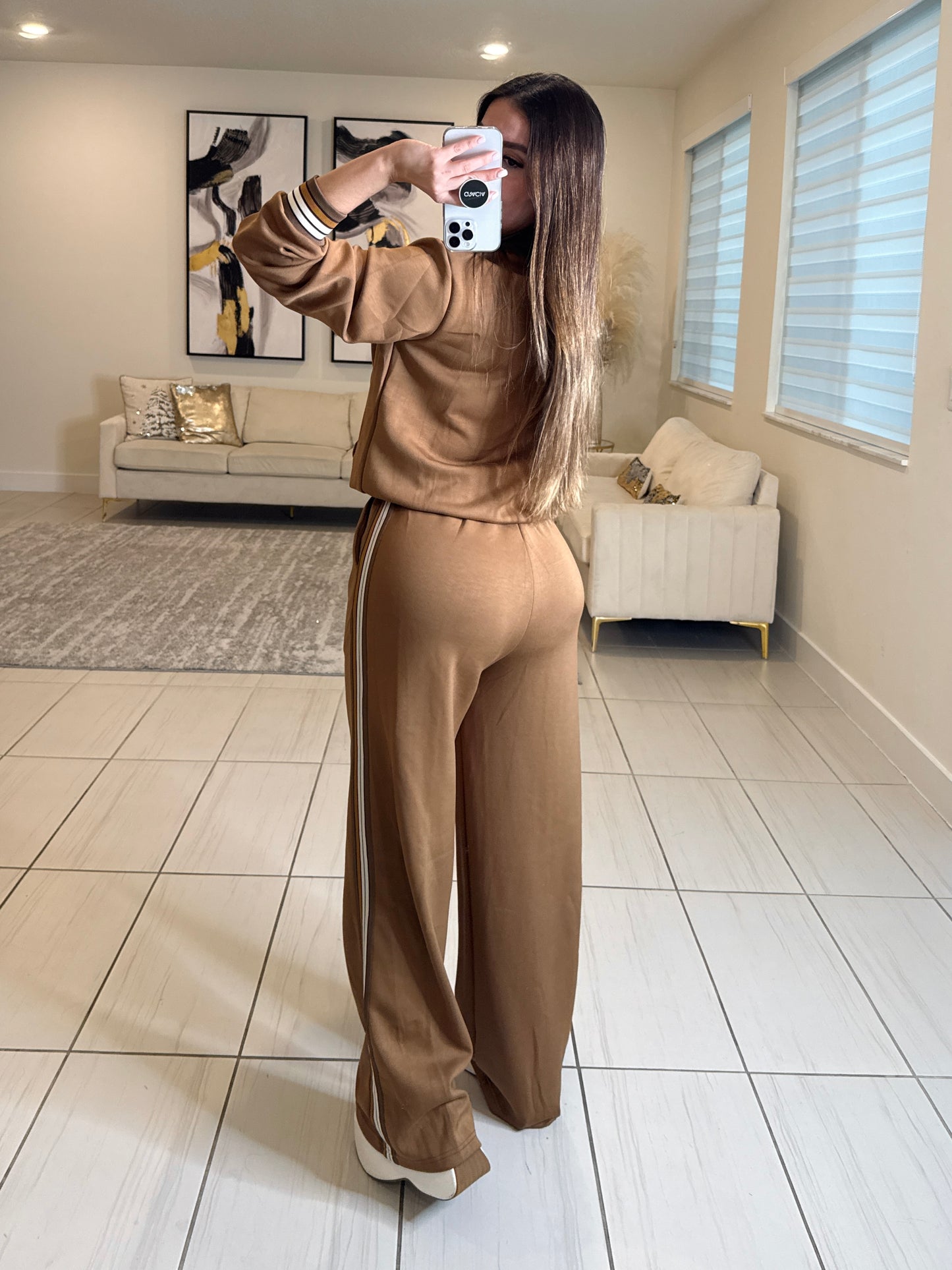Iconic Muse Mocha Pant Set