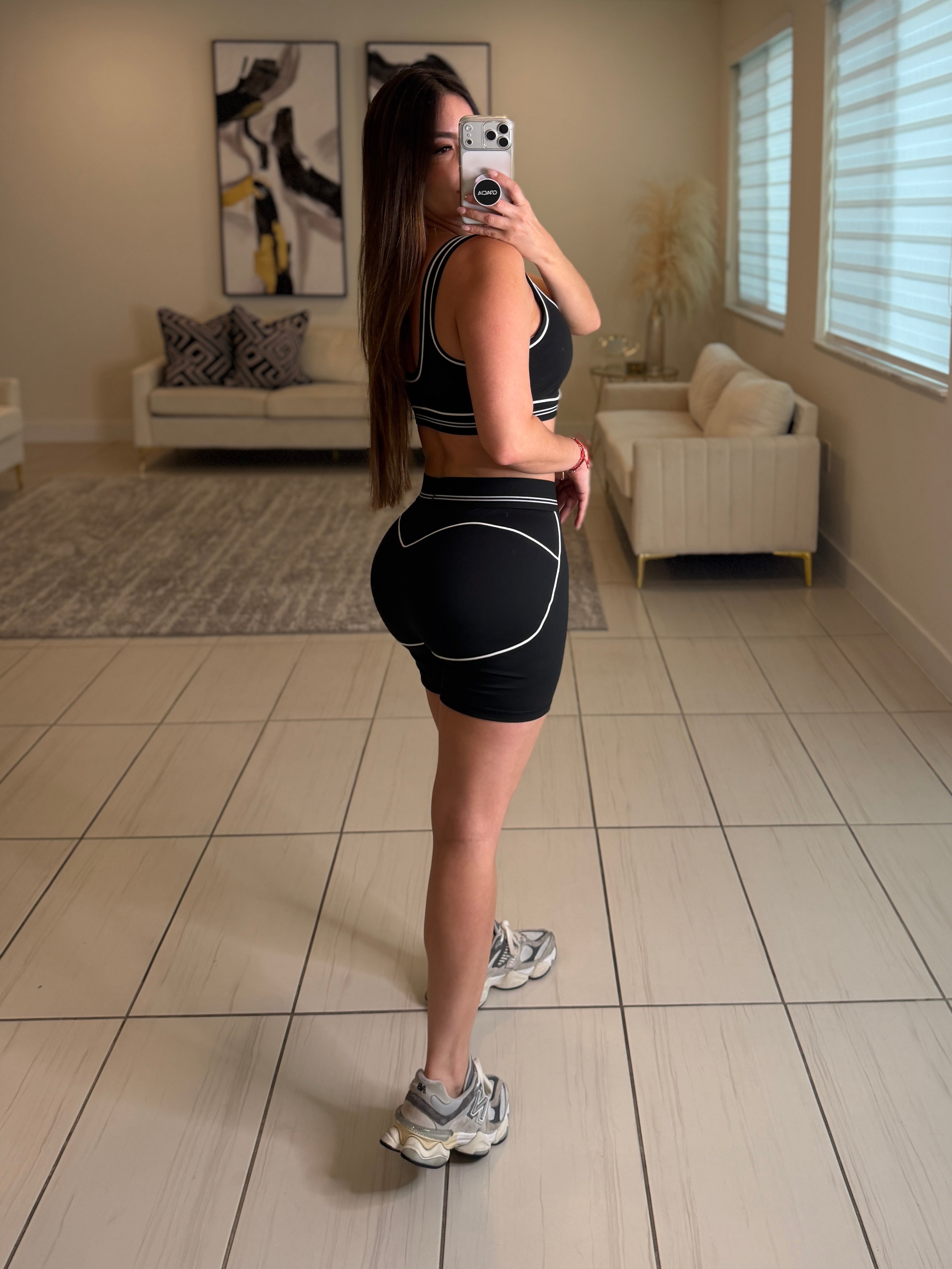 Airbrush Heart Halo Black Short Set