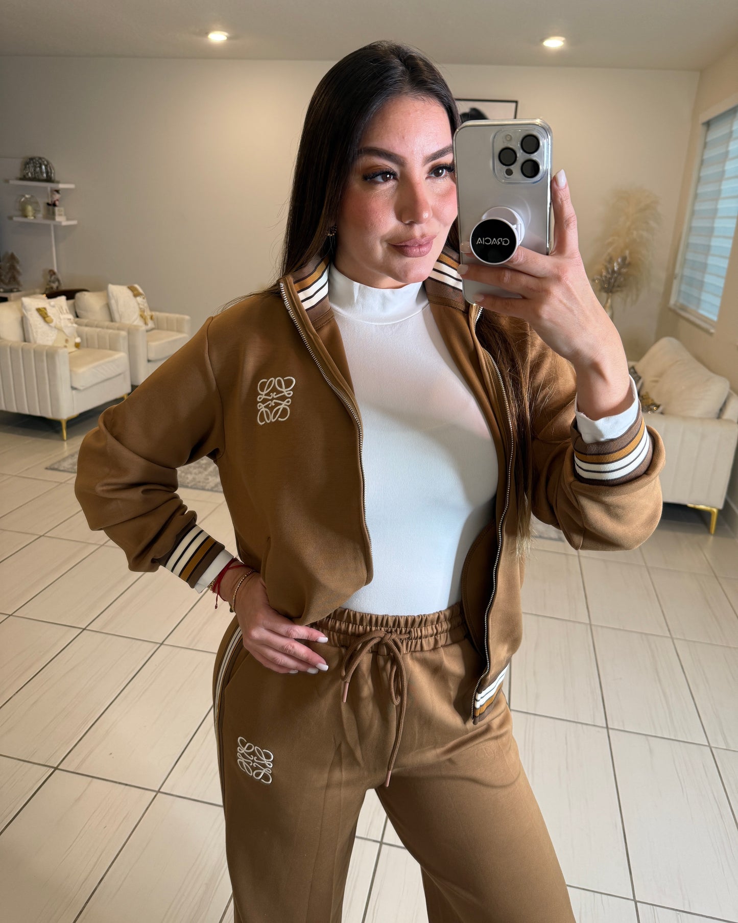 Iconic Muse Mocha Pant Set