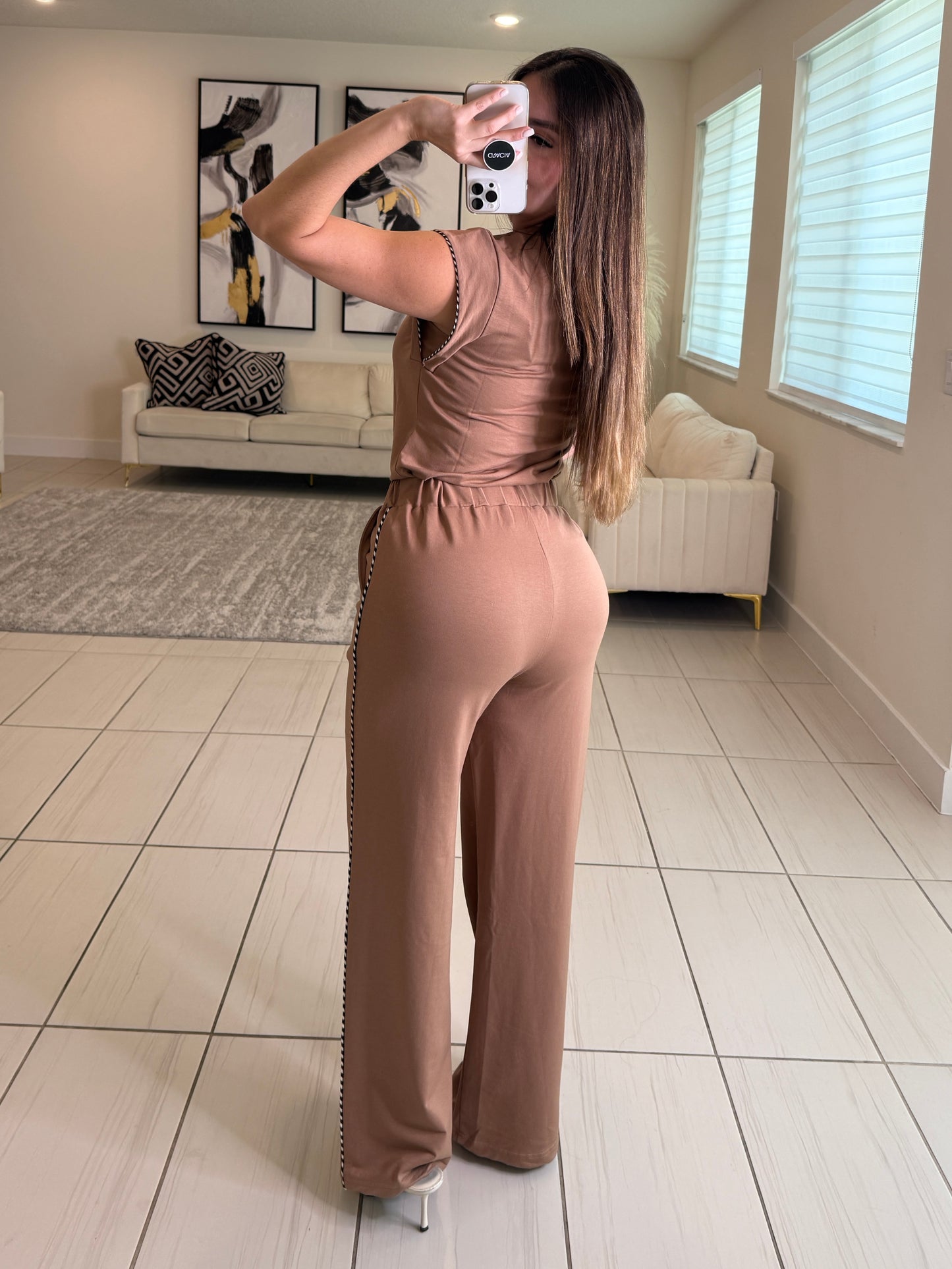 Iconic Muse Khaki Pant Set