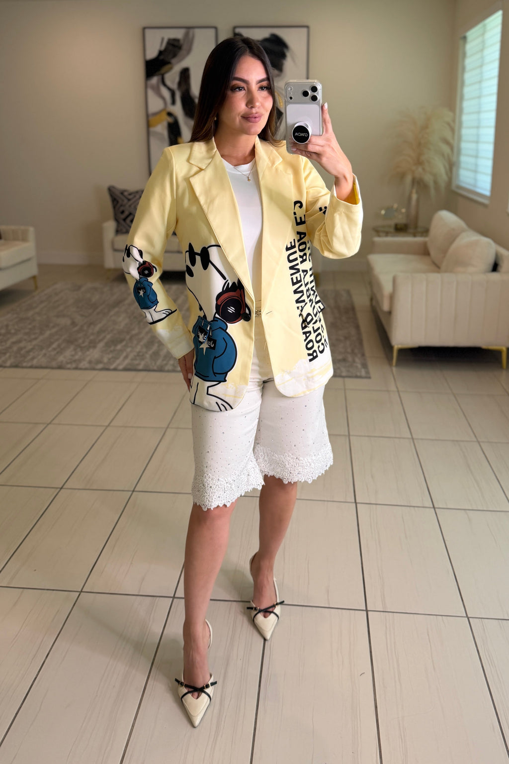 Road Avenue Yellow Blazer
