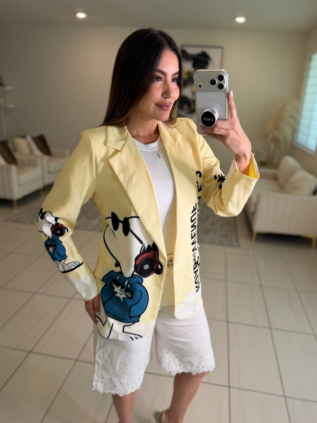 Road Avenue Yellow Blazer