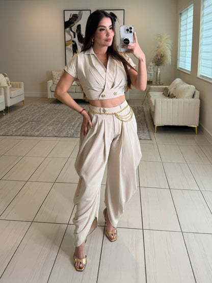 Parallel Balloon Beige Pant Set