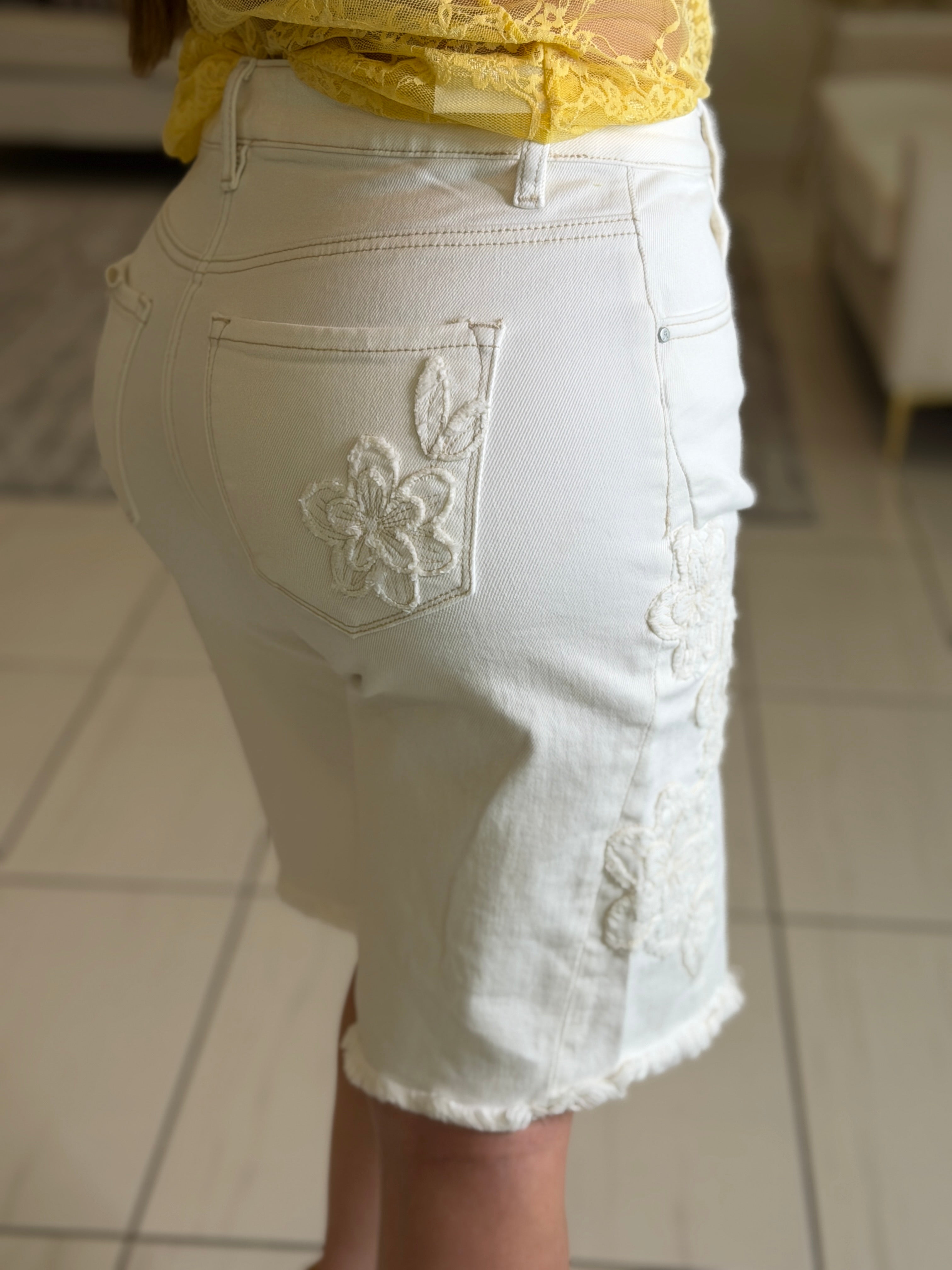 Spring Embroidery White Denim Shorts