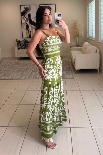 Abstract Muse Abstract Green Skirt Set