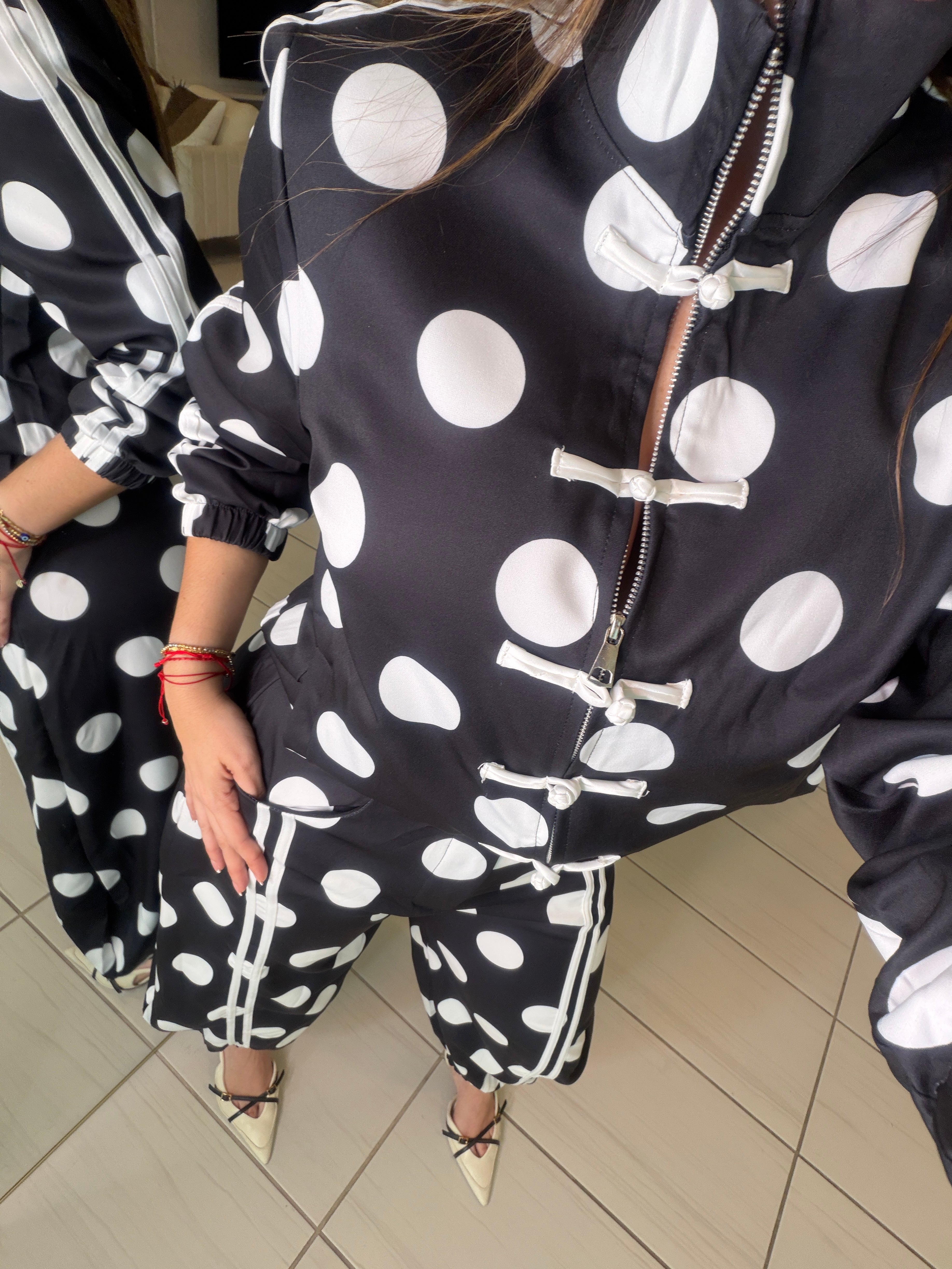 Oriental Polka Muse Black Set