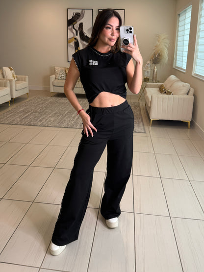 Iconic Muse Black Pant Set