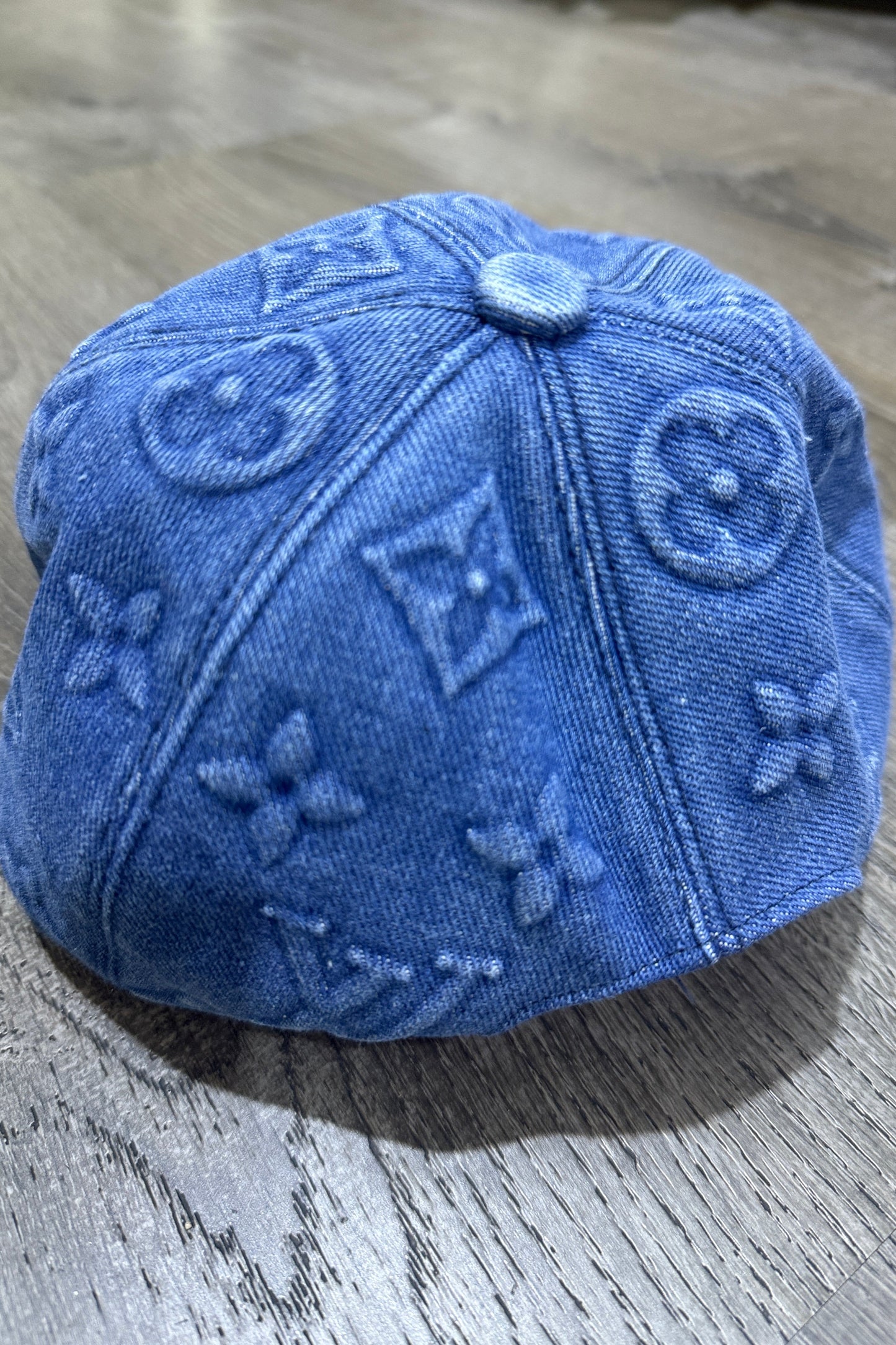 Iconic Blue Denim Cap (Pre-Orden)