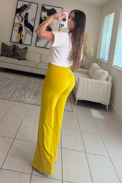 Perfect fit Yellow Pants