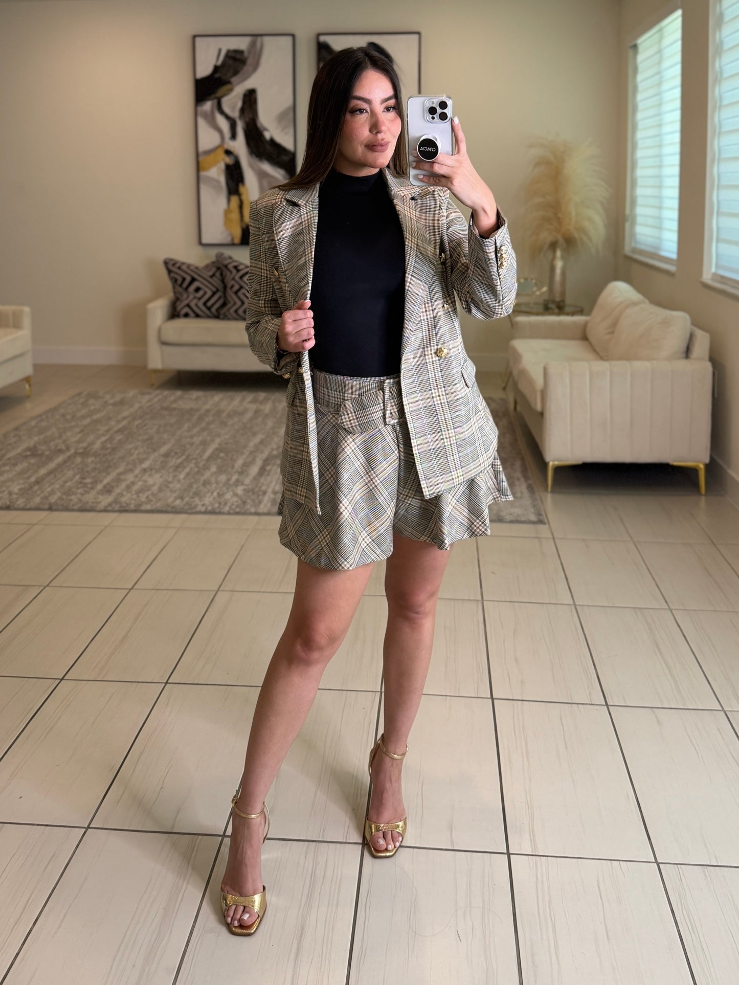 Elite Standard Plaid Short Set