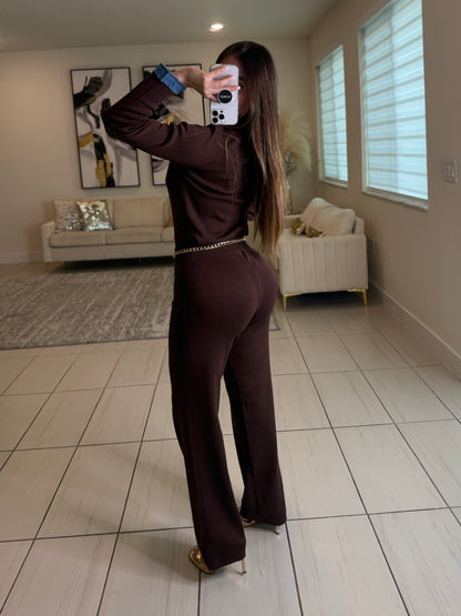 Modern Frame Knit Brown Pant Set