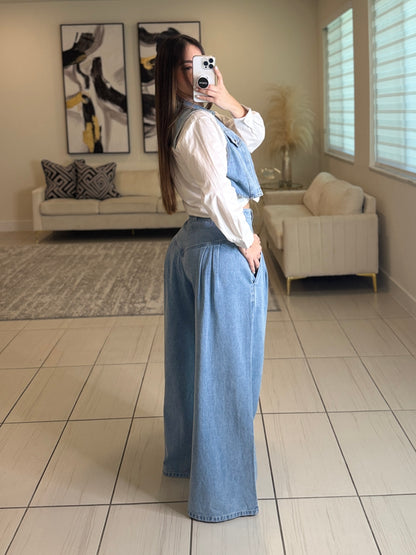 Pintuck Wide Leg Denim Pants