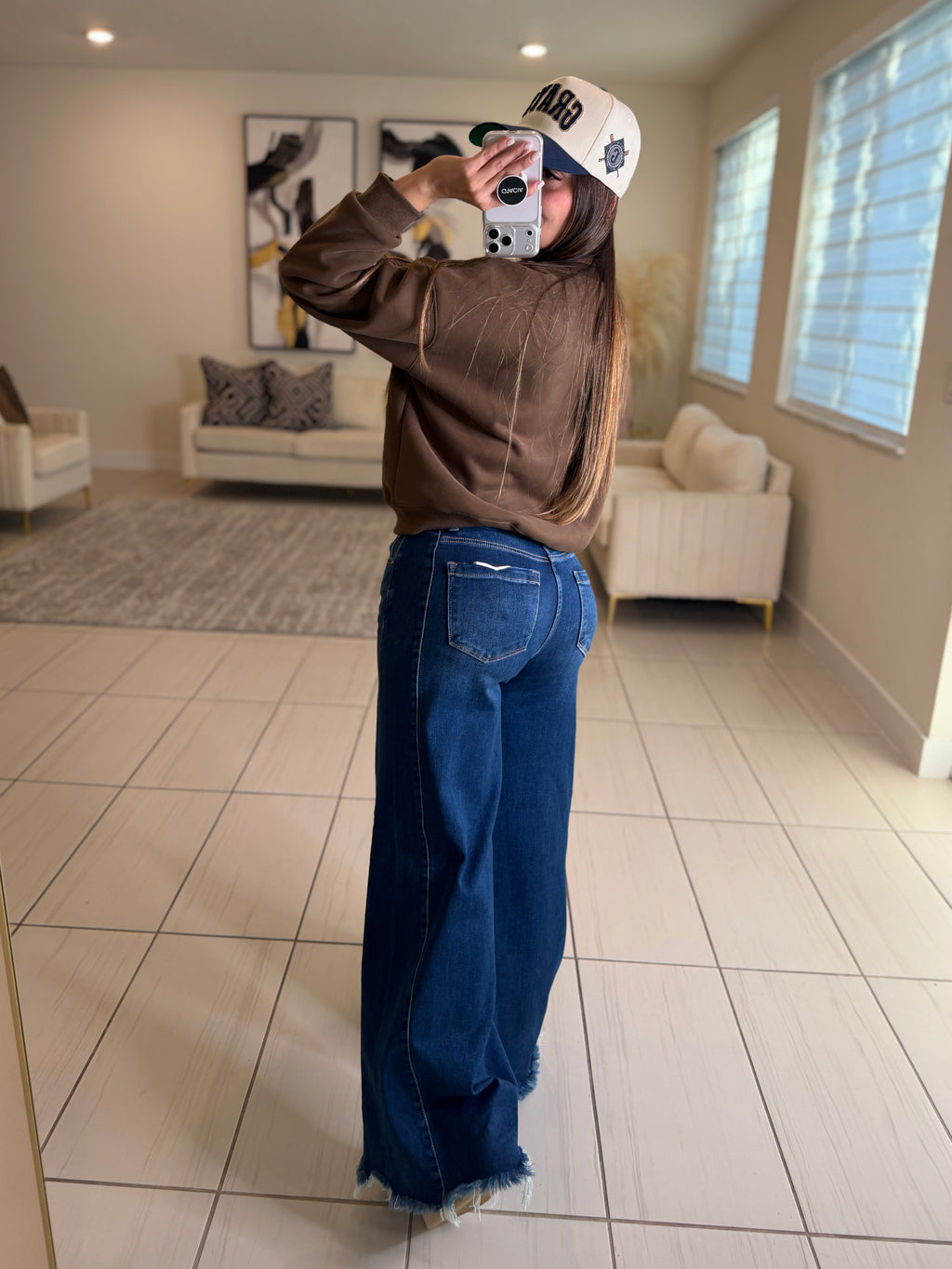 Discreet Ripped Blue Denim Pants