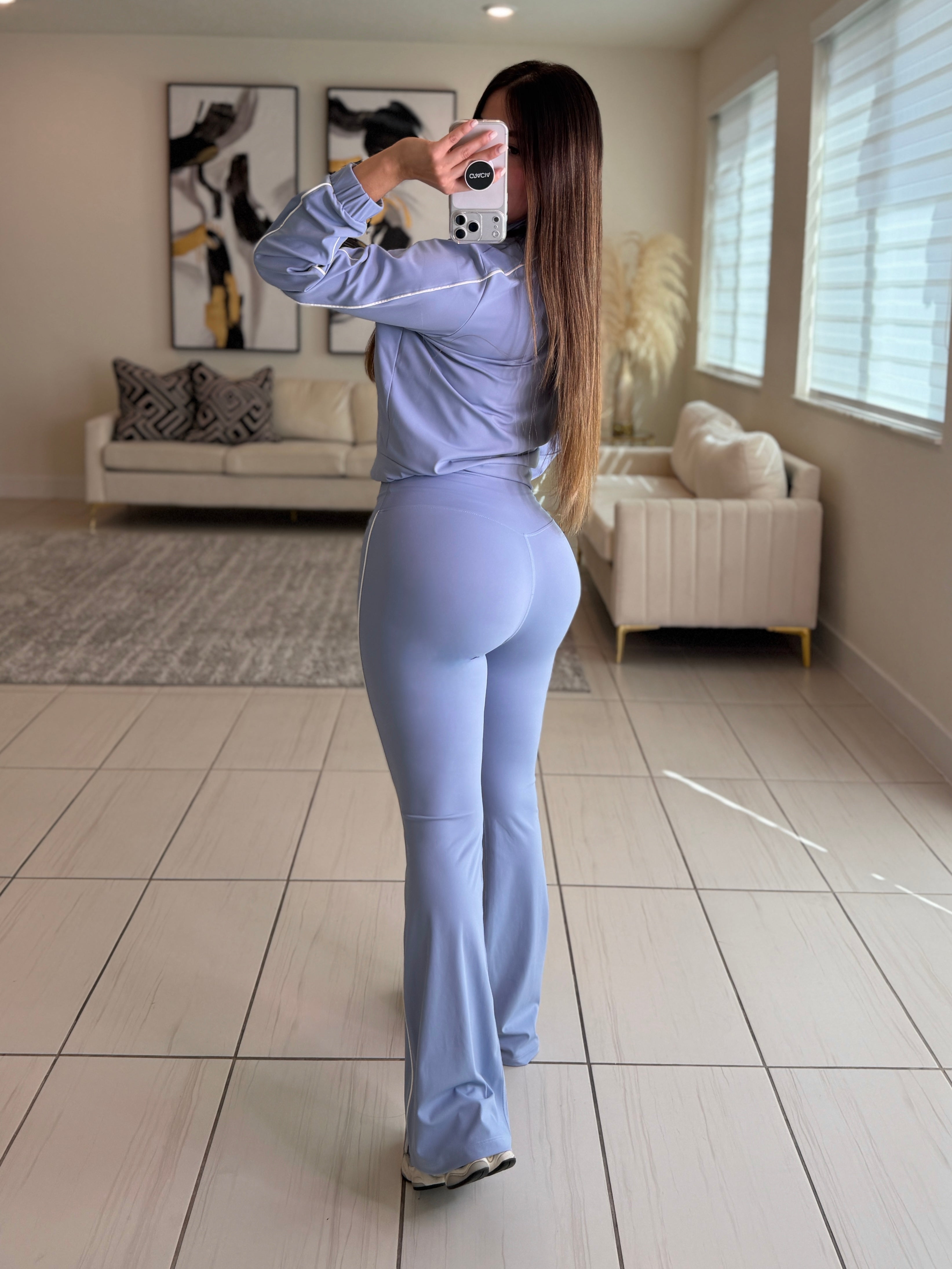 Airbrush Halo Light Blue Pants Set