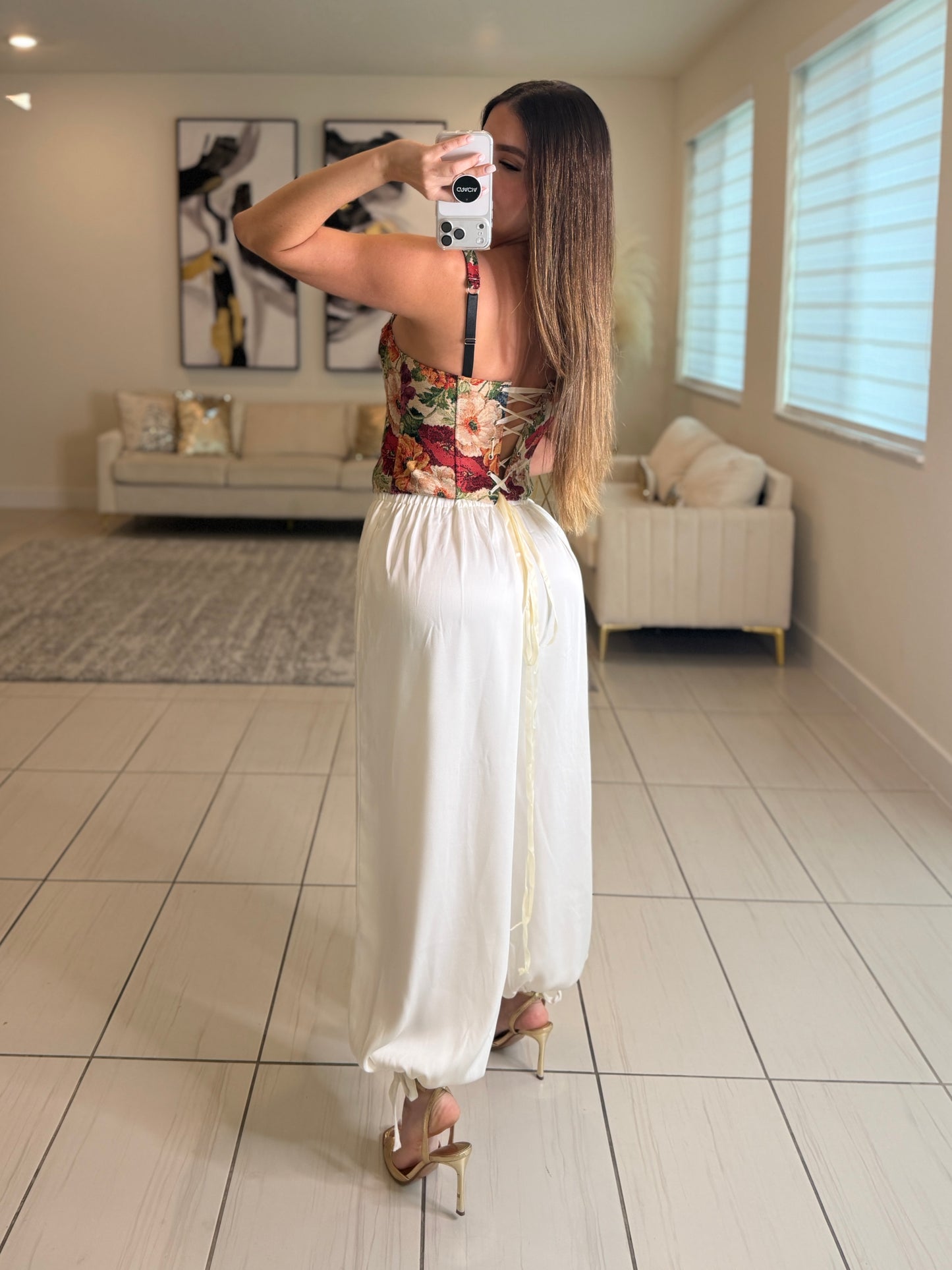 Rogue Muse White Balloon Pants