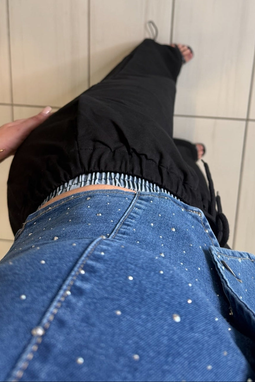 Iconic Structure Black Pants