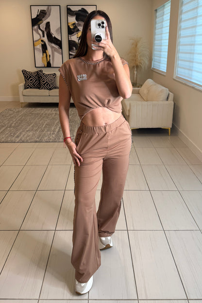 Iconic Muse Khaki Pant Set