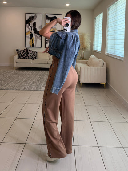 Iconic Muse Khaki Pant Set