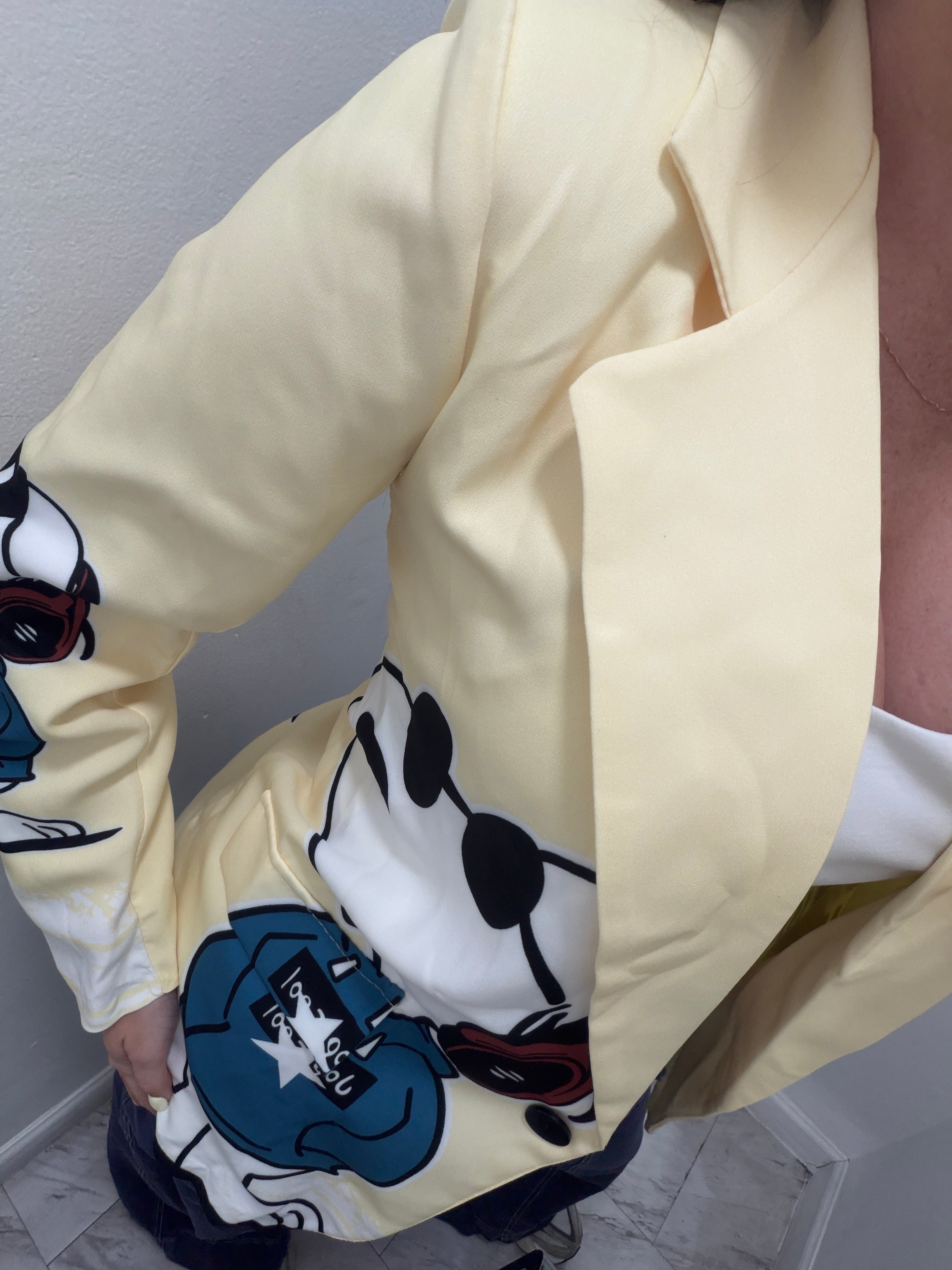 Road Avenue Yellow Blazer