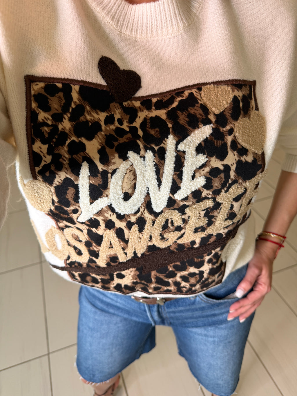 Los Angeles Style Beige Sweater