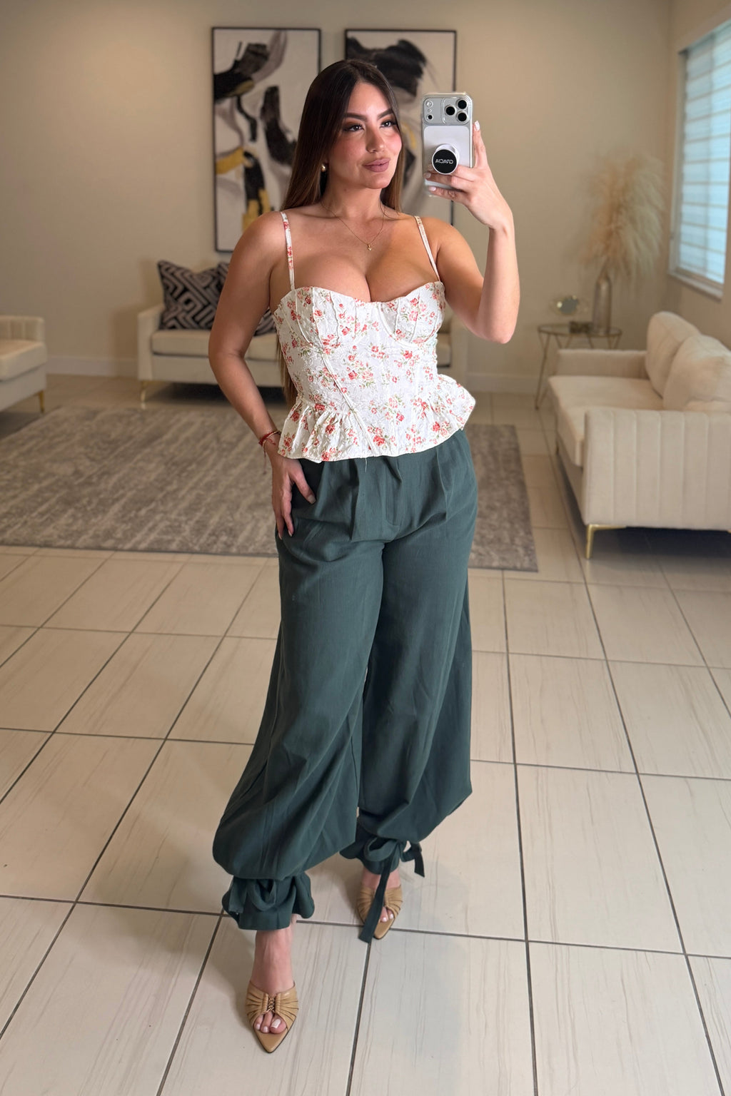 Gravity Flow Balloon Green Pants