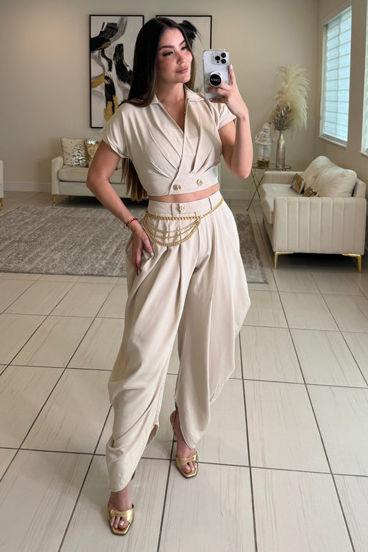 Parallel Balloon Beige Pant Set