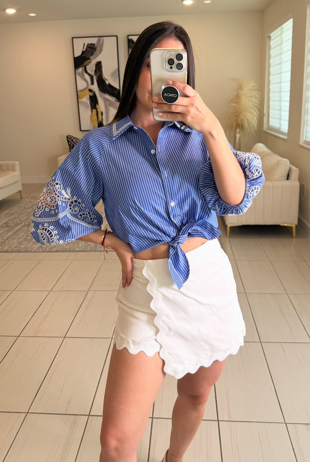 Sweet Edge White Short