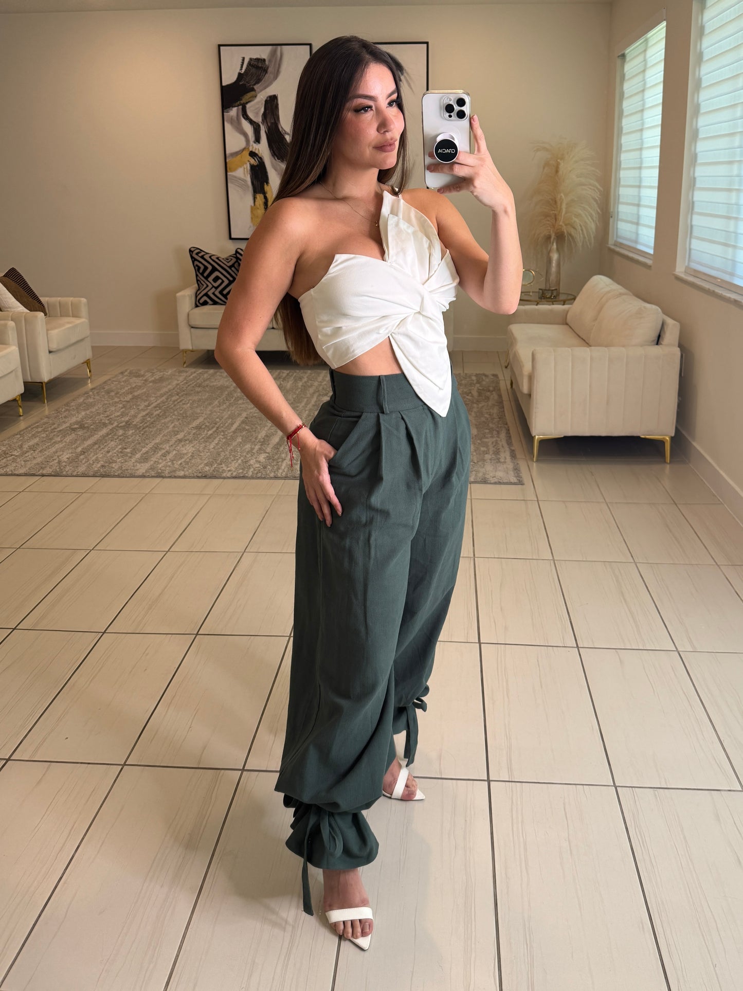 Gravity Flow Balloon Green Pants