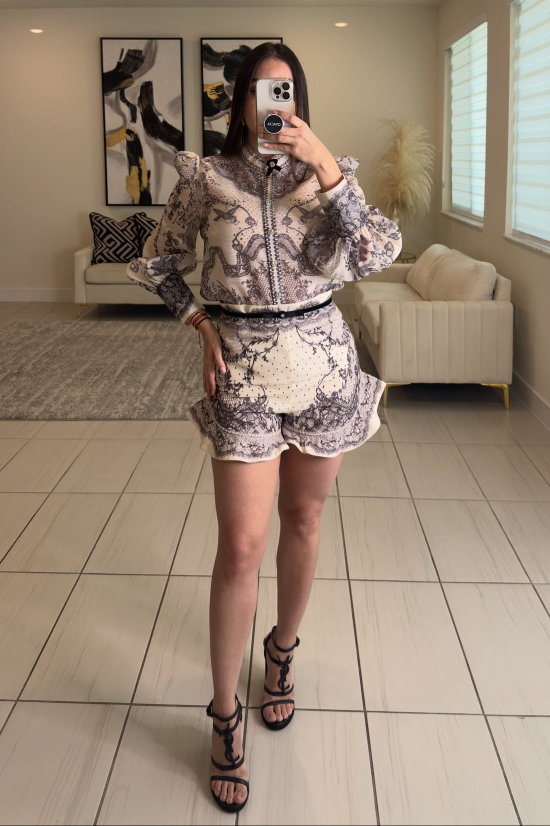 Soft Allure Beige Short