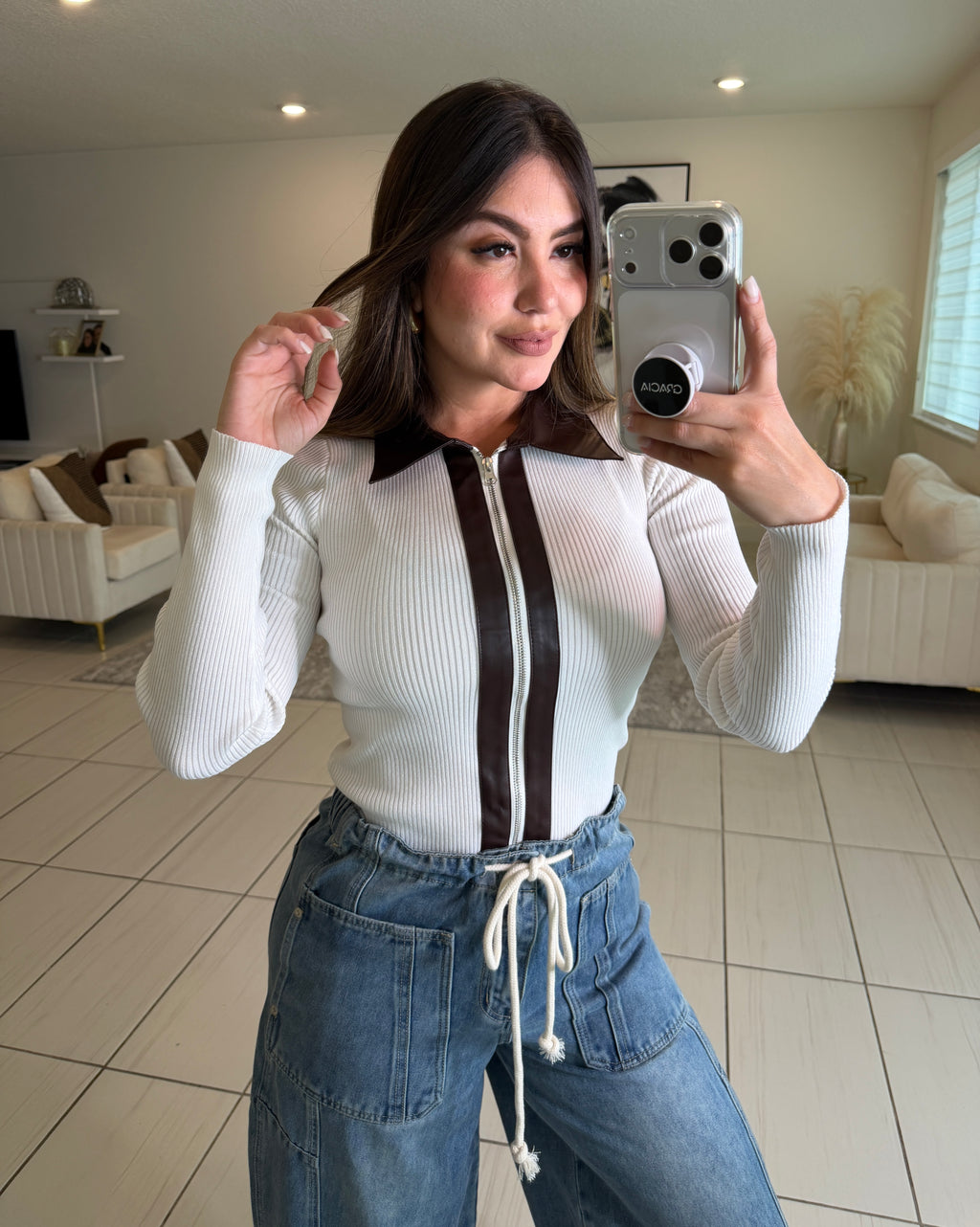 Ambrosia Curve White Top