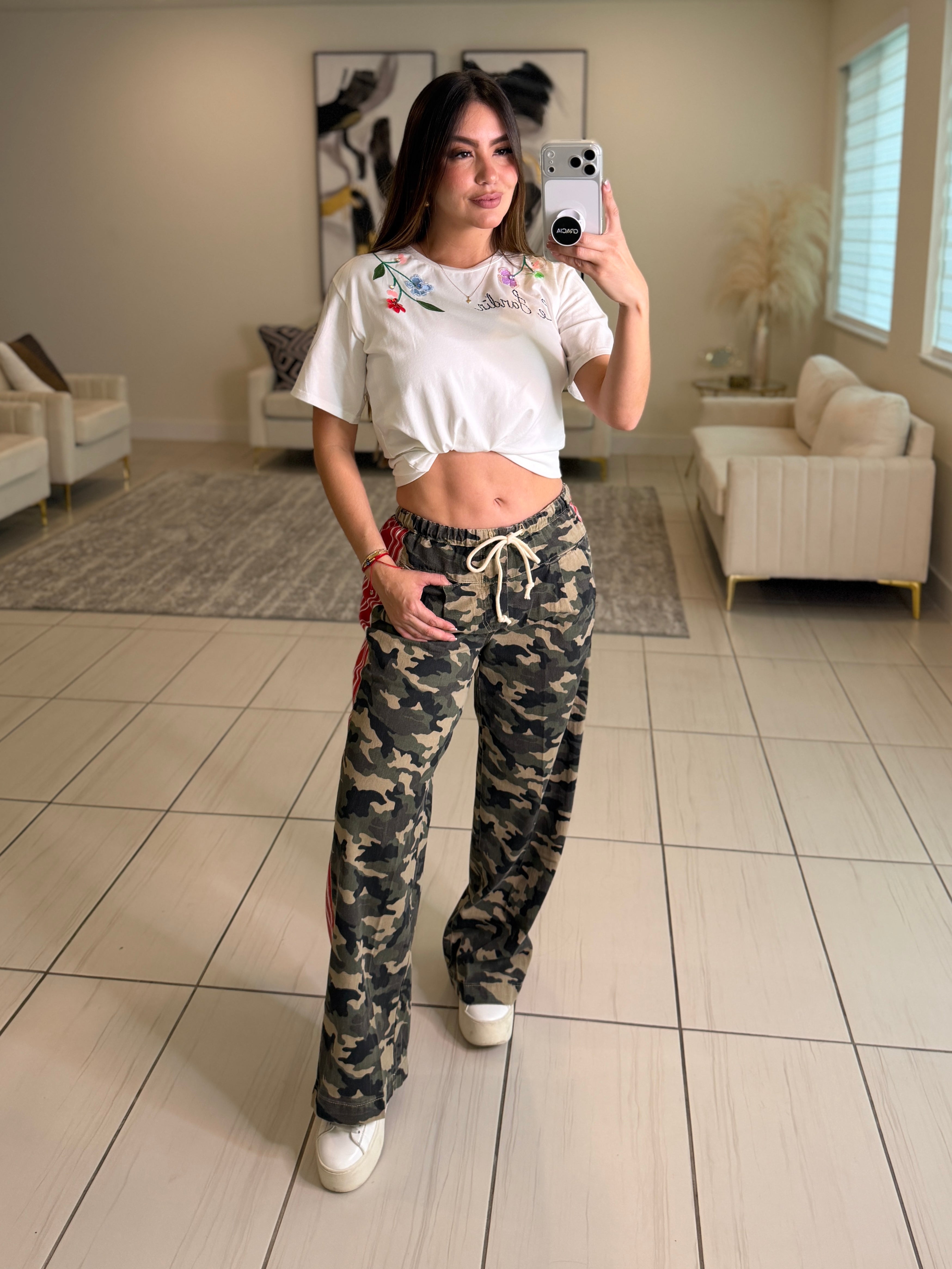 Le Jardin White Tshirt