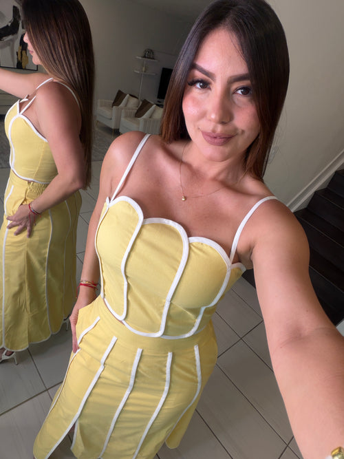 Delicate Clouds Yellow Skirt Set