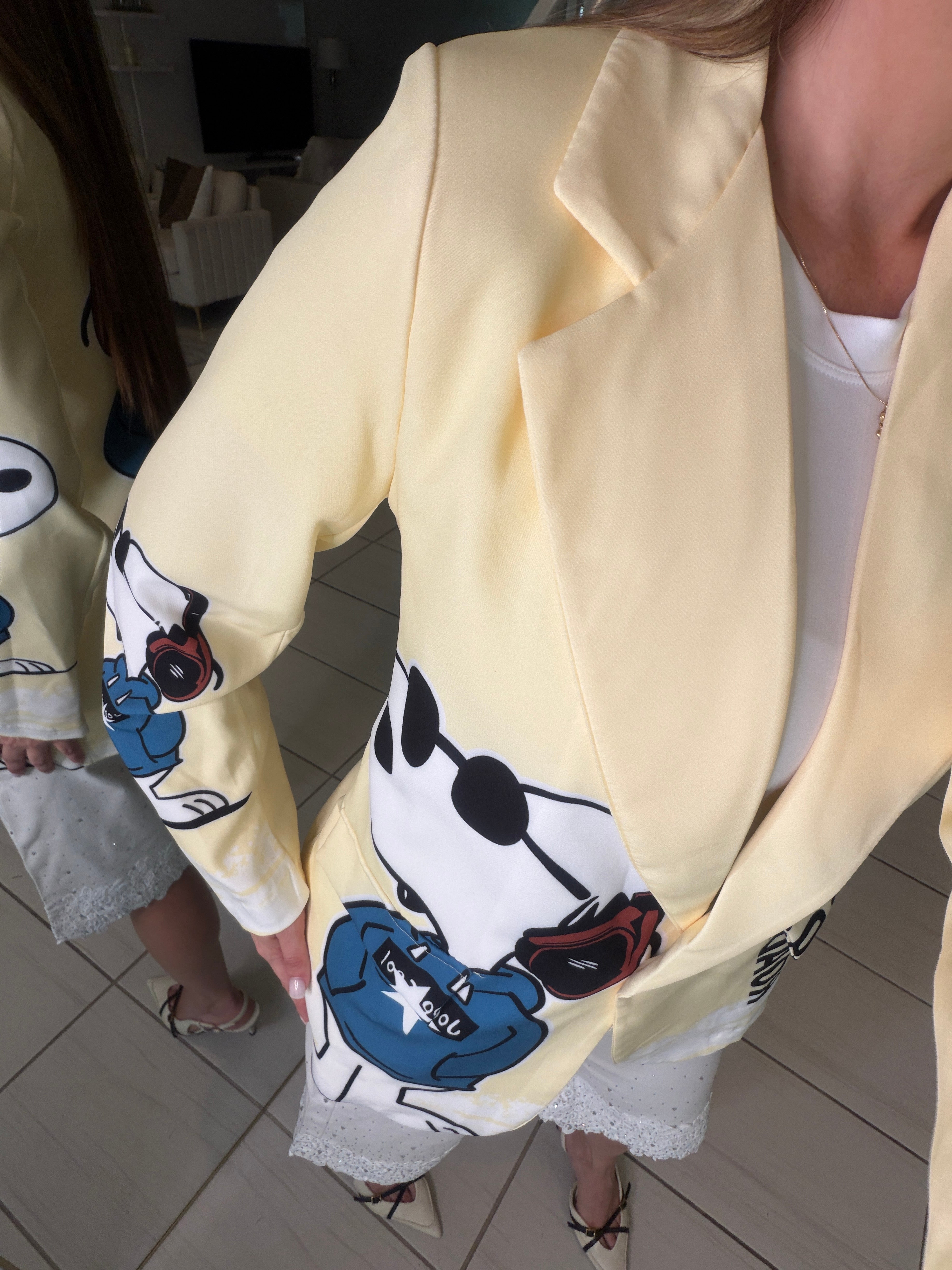 Road Avenue Yellow Blazer