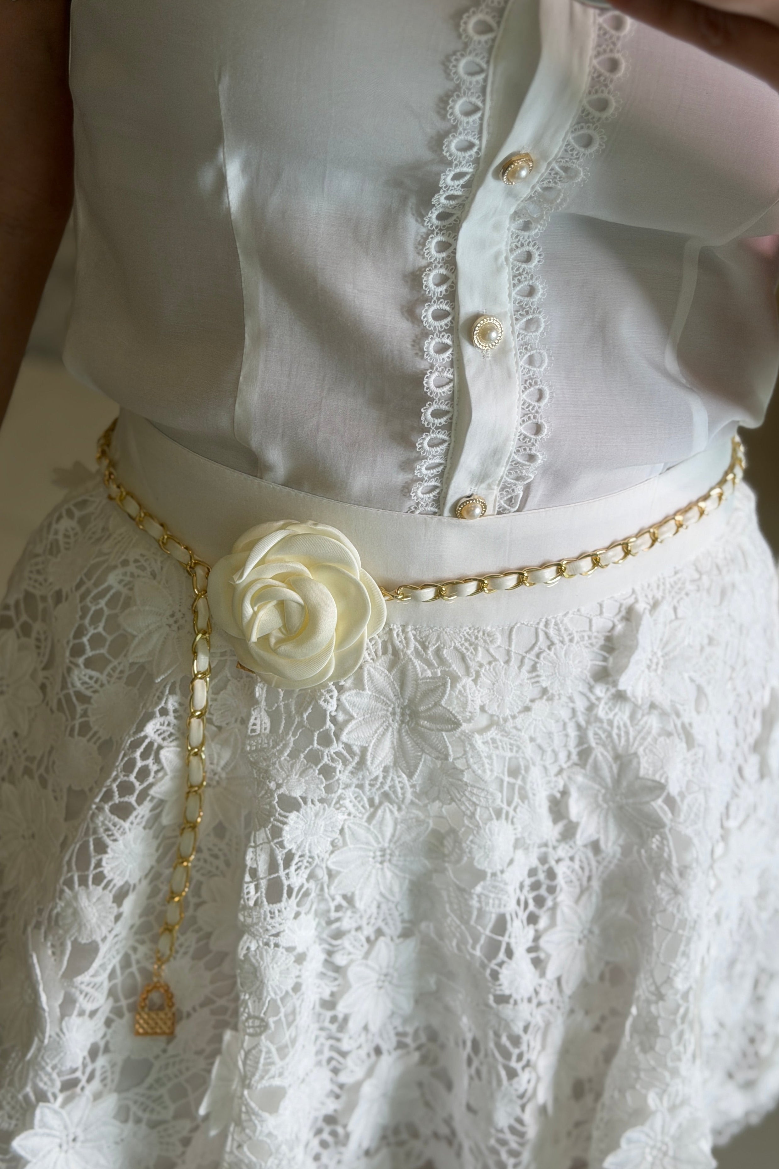 Flower in Gold Chain Belt