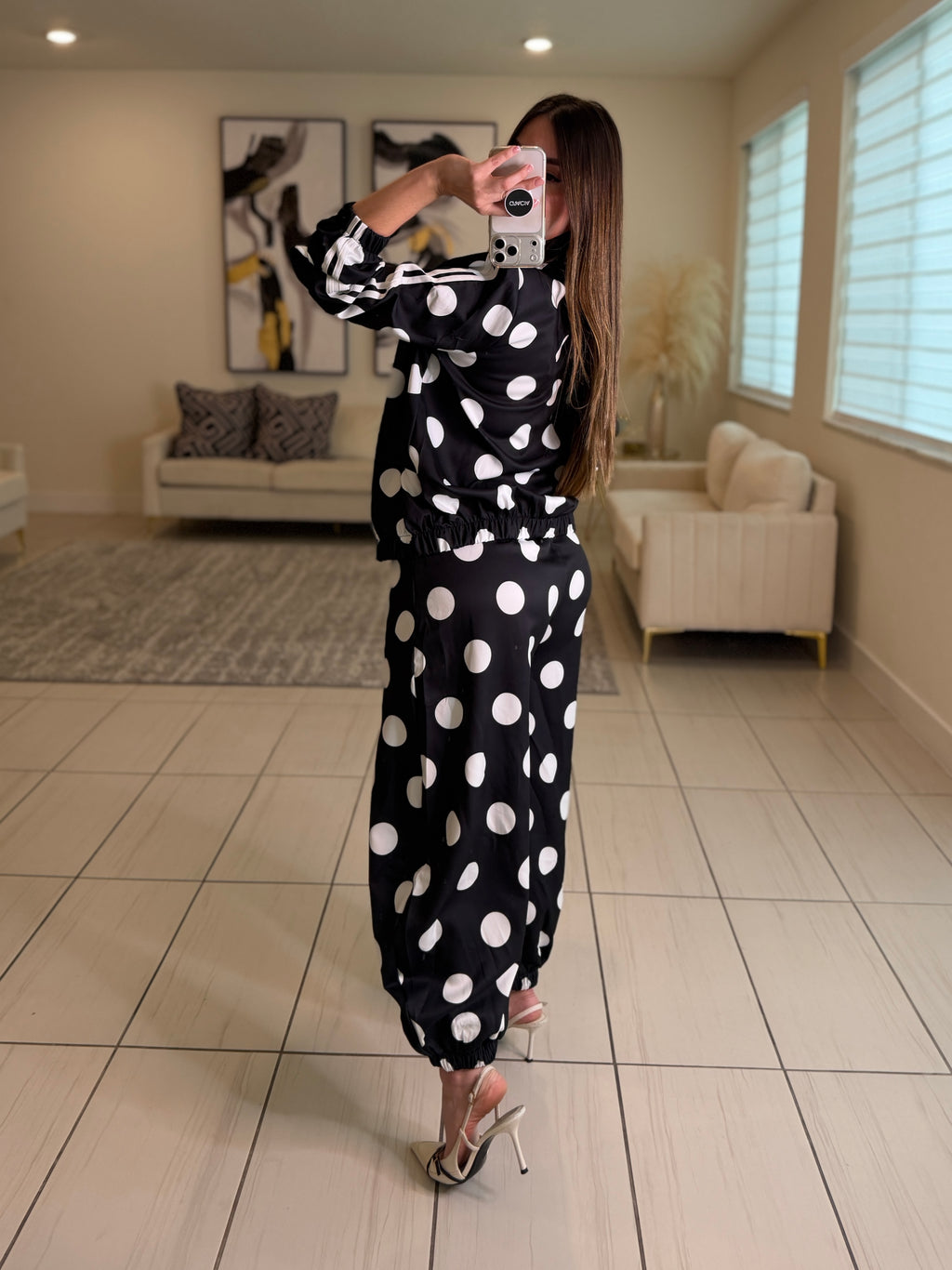 Oriental Polka Muse Black Set