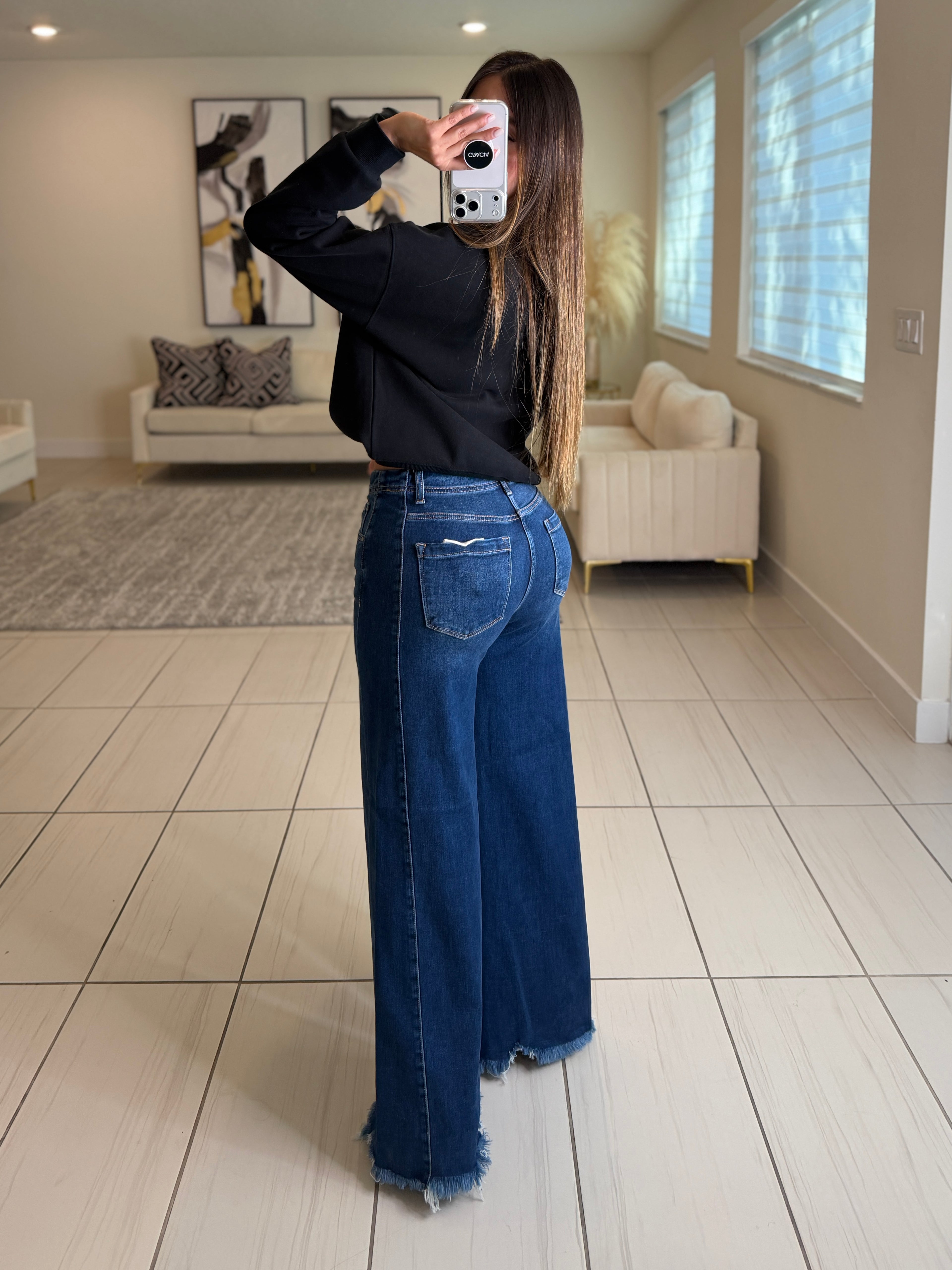 Discreet Ripped Blue Denim Pants