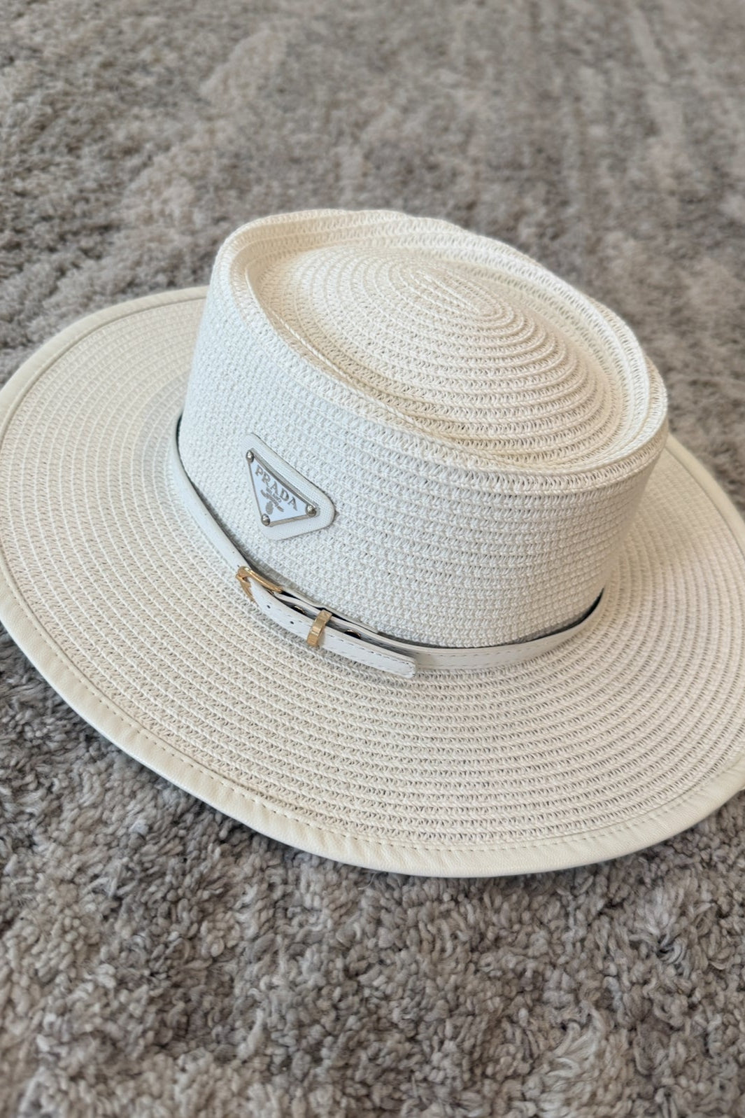 Malibu Mode White Hat