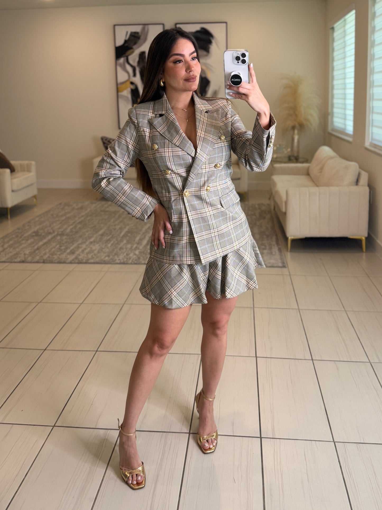 Elite Standard Plaid Short Set