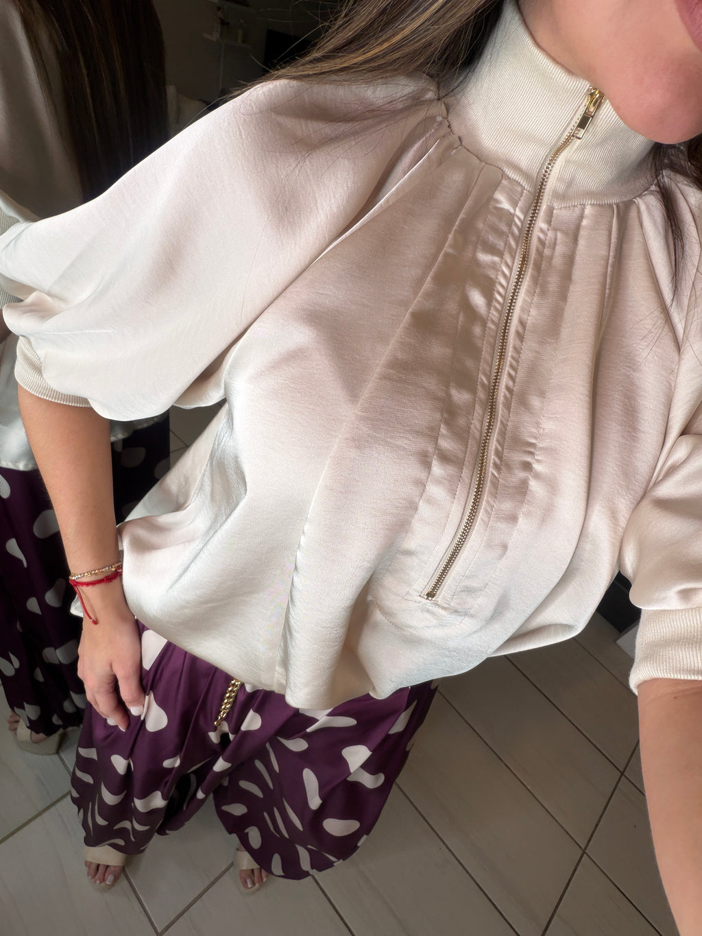 Mock Nek Band Puff Beige Top